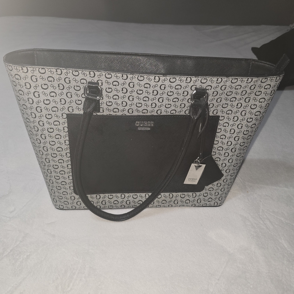Guess Black and Gray Patterned Tote